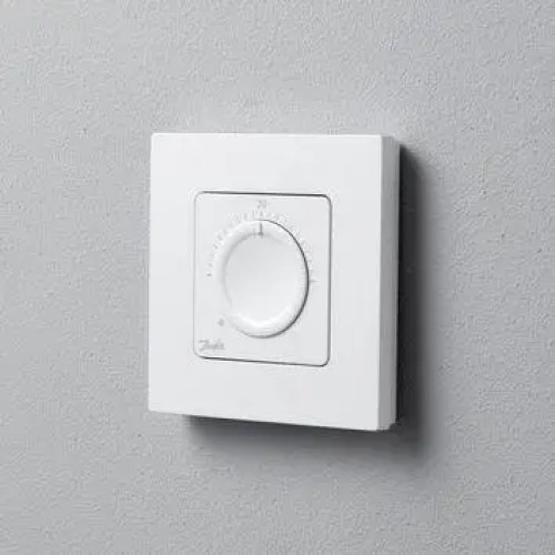 Кімнатний термостат Danfoss Icon™ дисковий, 230 В, що вбудовується